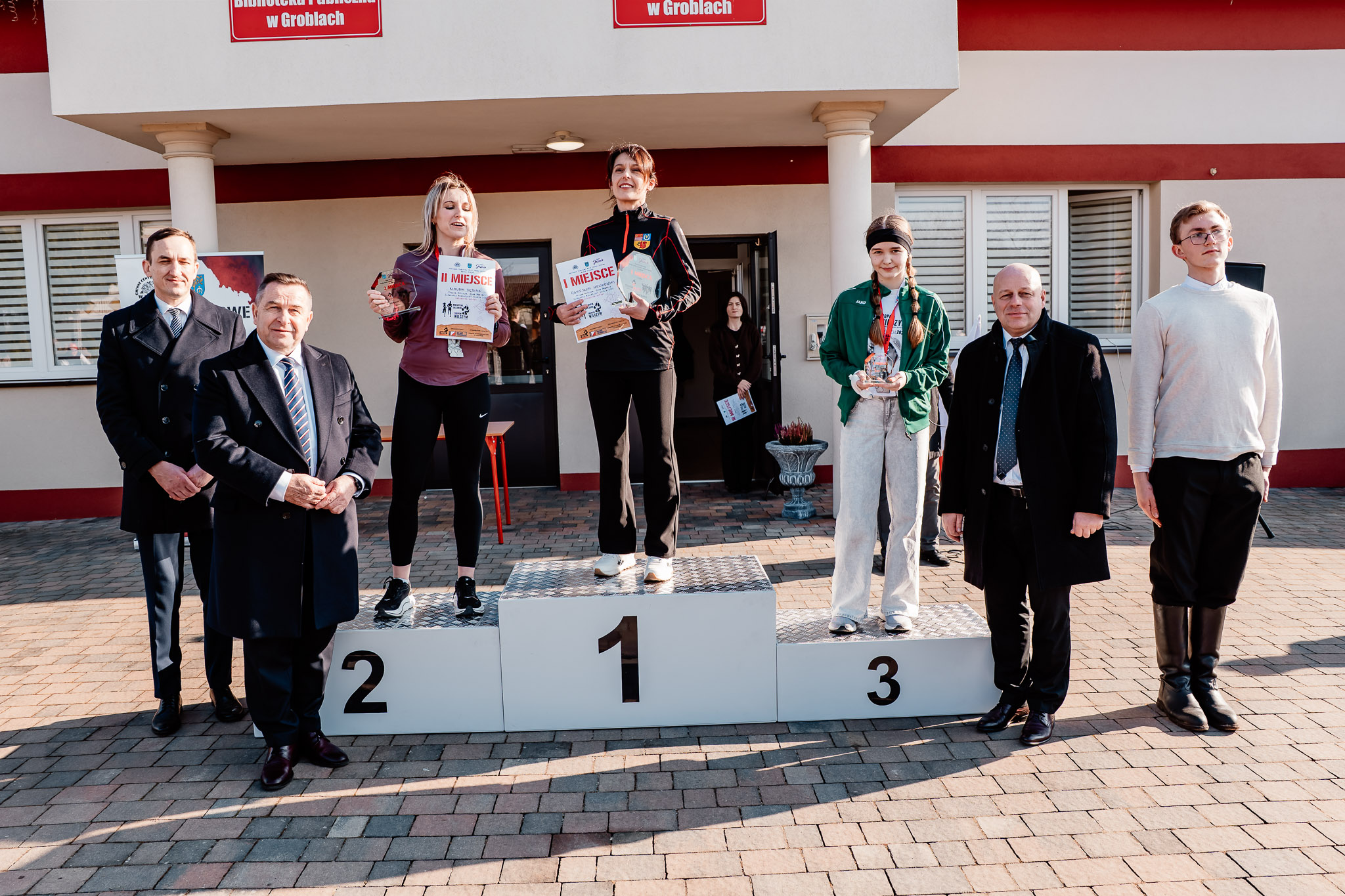 645969722 1347783270710394 3451163862952145825 N