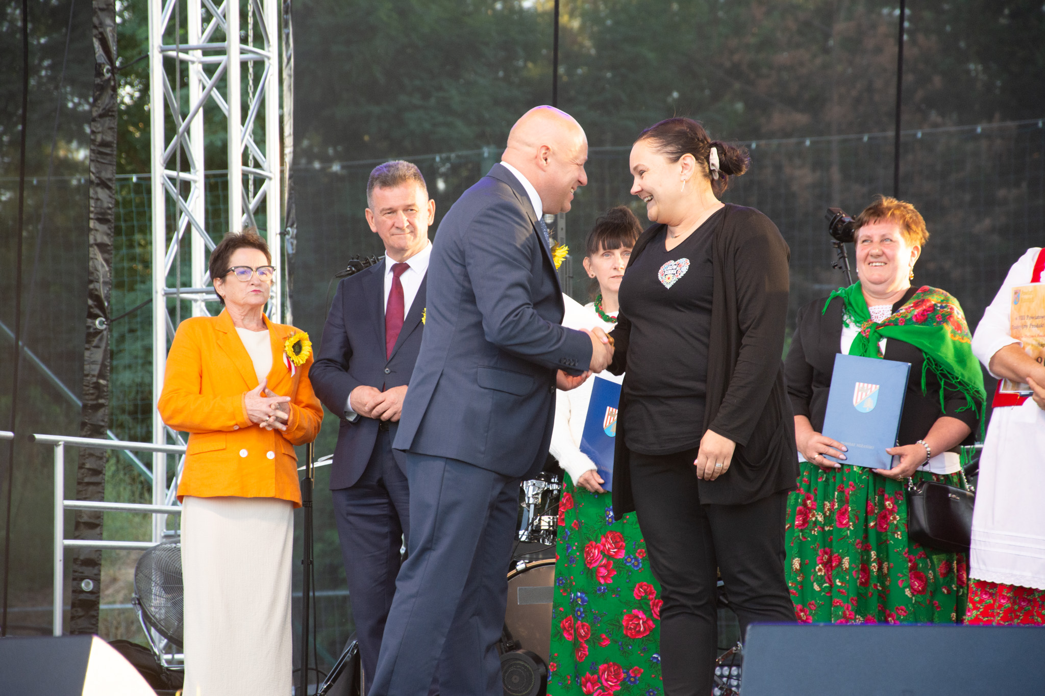 539261486 1189619023193487 3792807100608844414 N