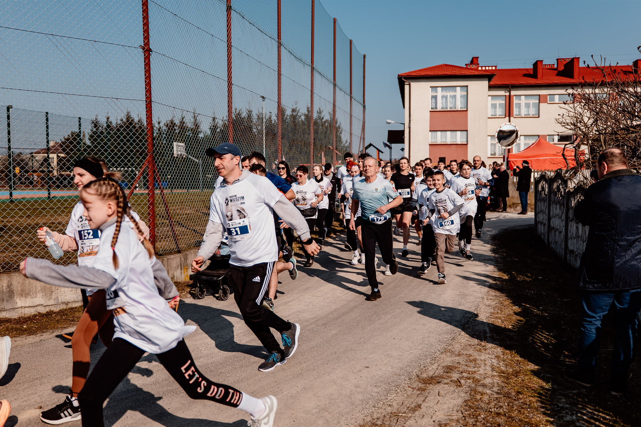 645442477 1347769544045100 6666899670558530566 N