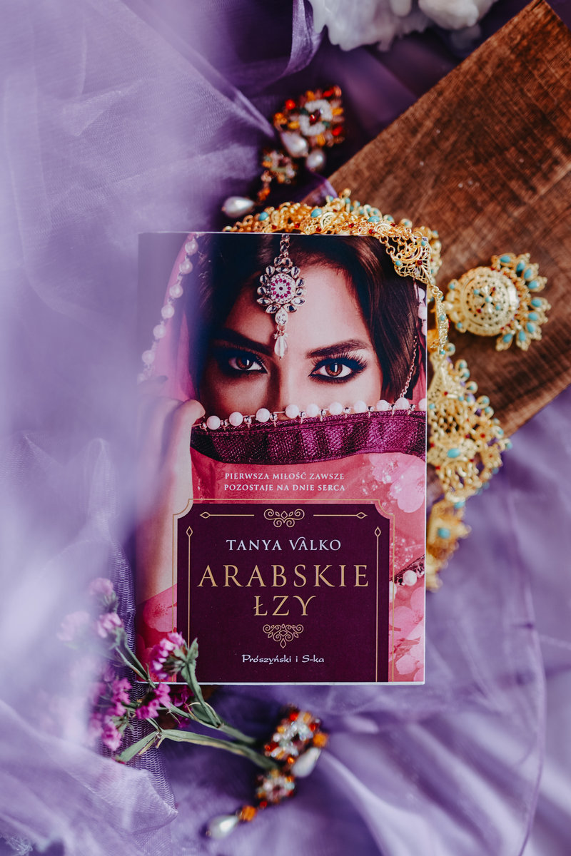 579123891 1227253242776347 5806648894398418608 N