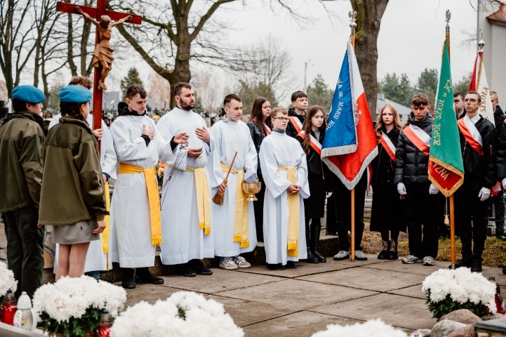 11 Listopada 2025 15