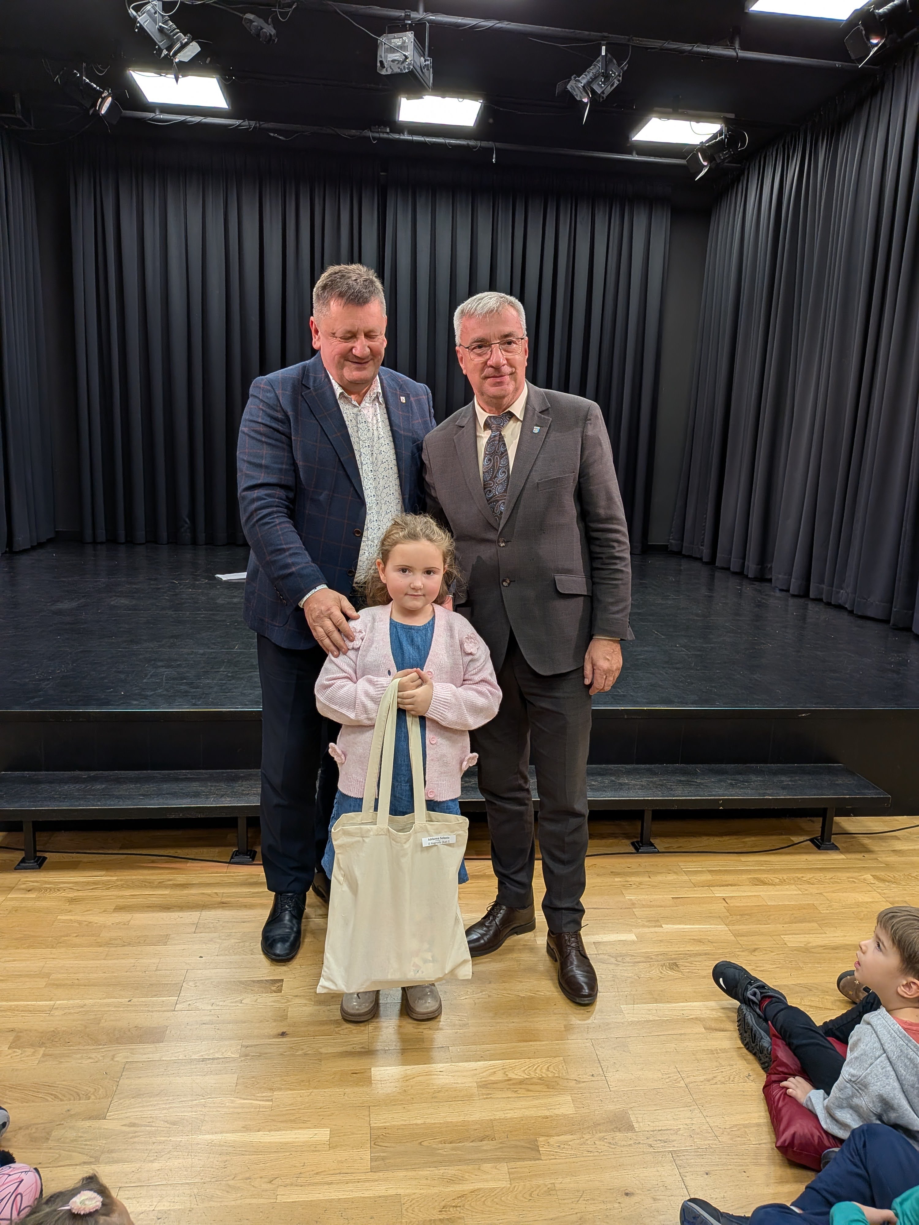 PXL 20251204 093636702.MP