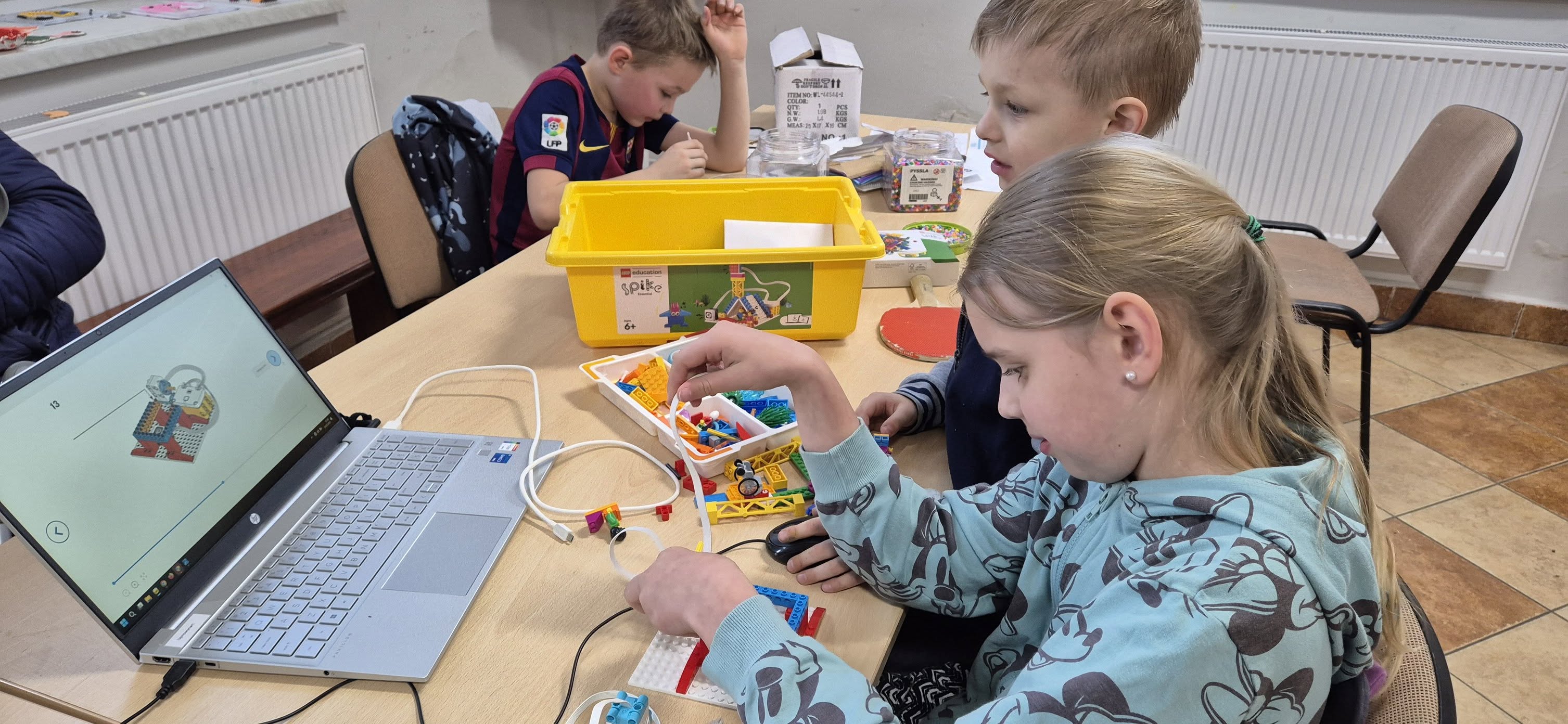 489823551 1055862609915412 5038845731875553939 N