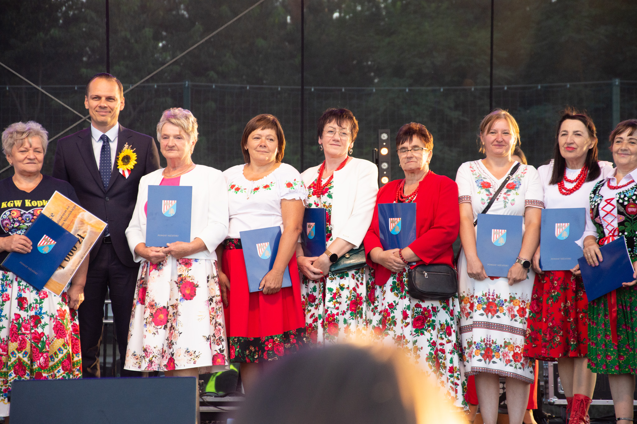 540917464 1189619223193467 1468494626437379826 N