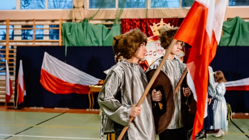 11 Listopada 2025 101