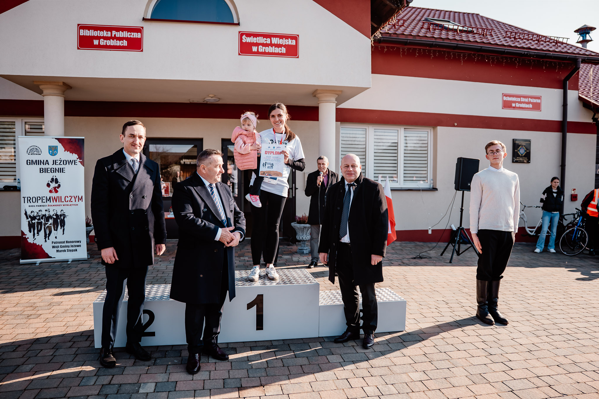 645291390 1347781244043930 1527840255458188432 N