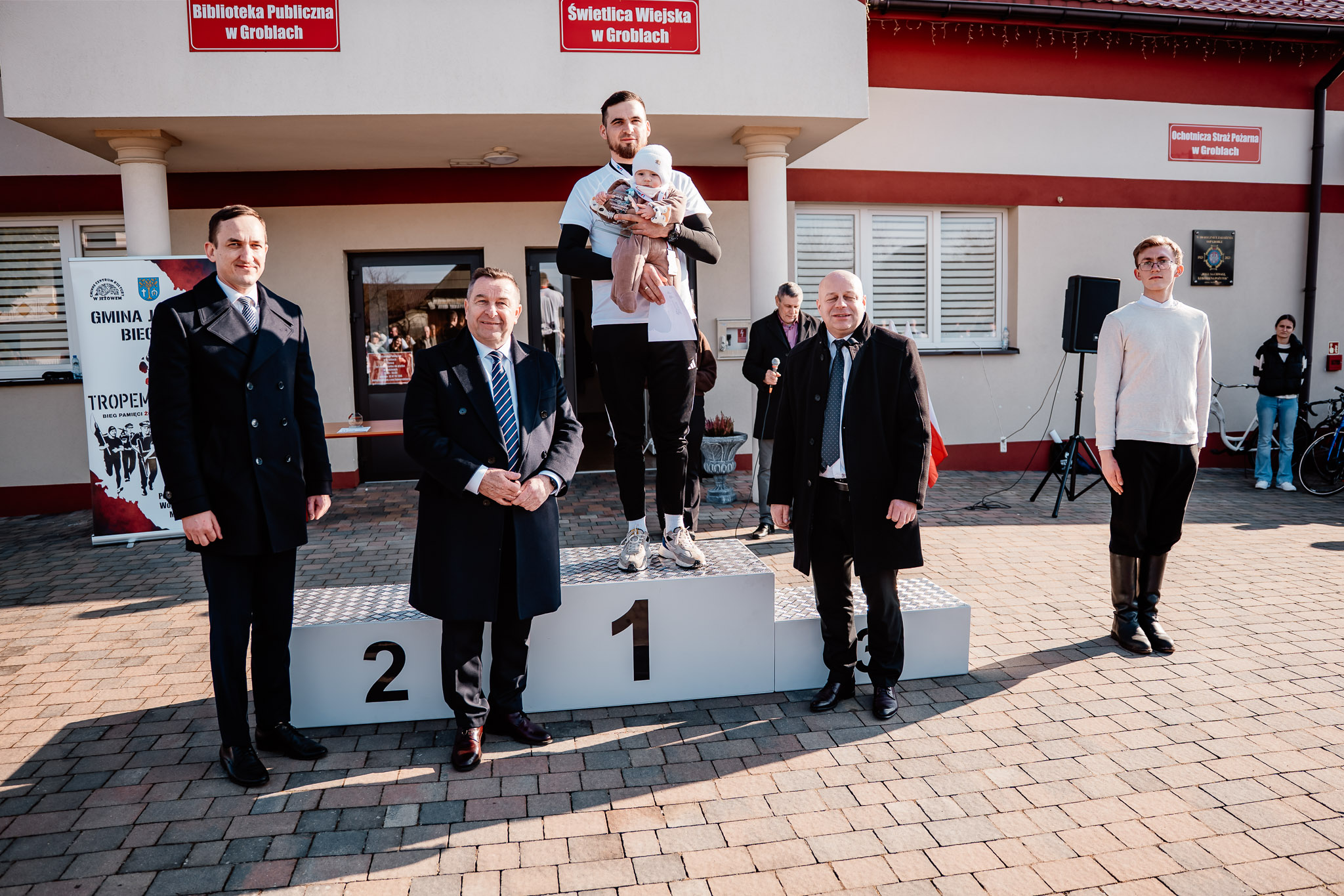 645379323 1347781674043887 4990116764629400447 N