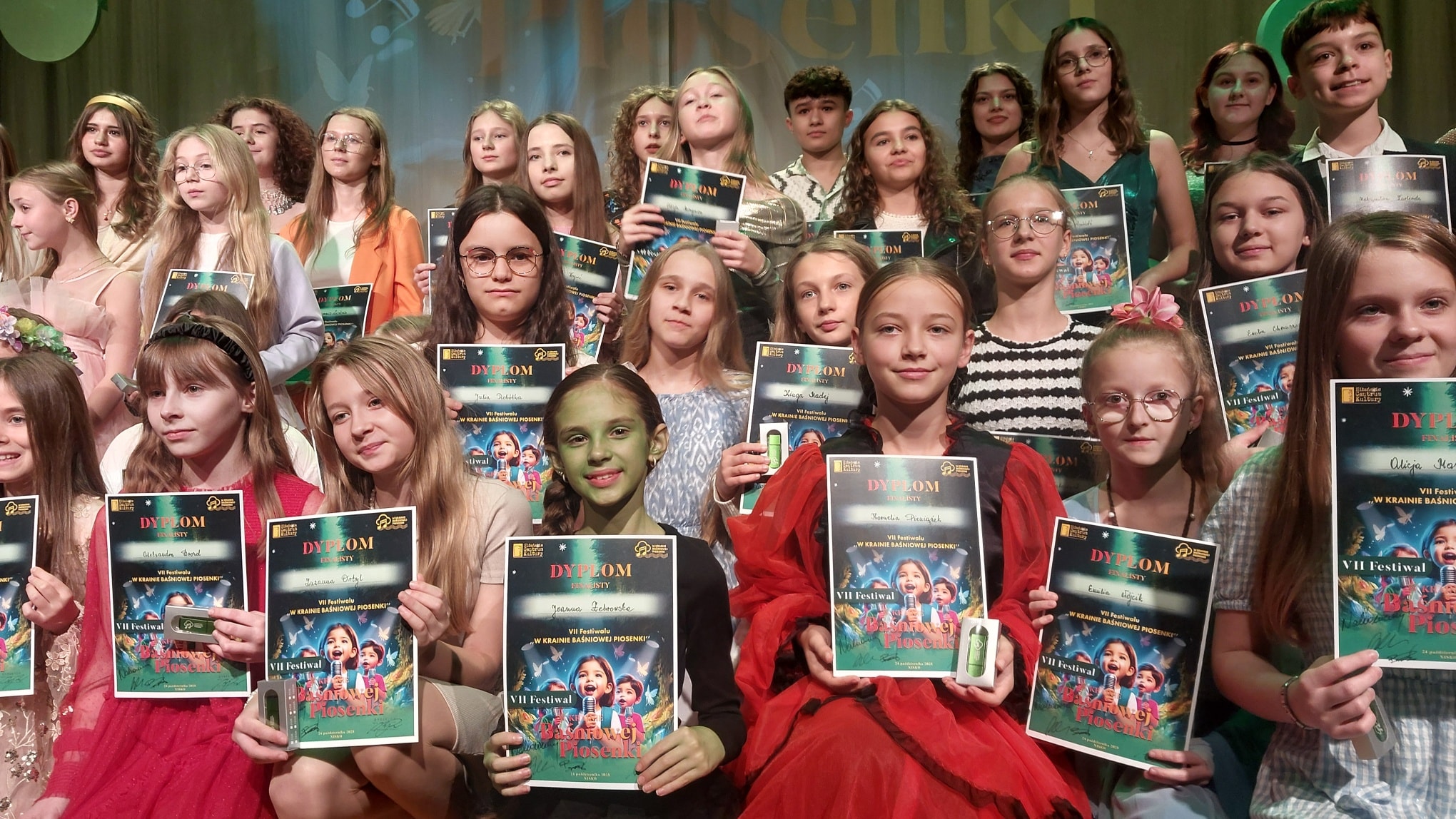 568996001 122157210836751817 4779437876645735686 N