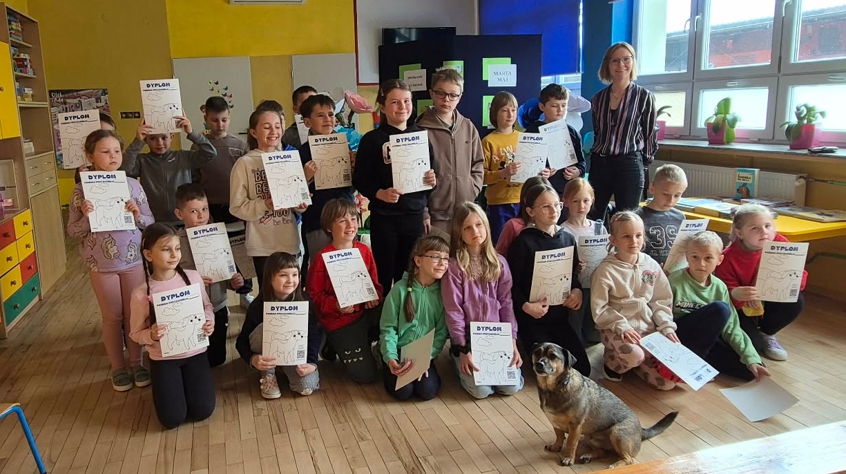 Spotkanie autorskie z panią Martą Maj oraz jej psem Preclem