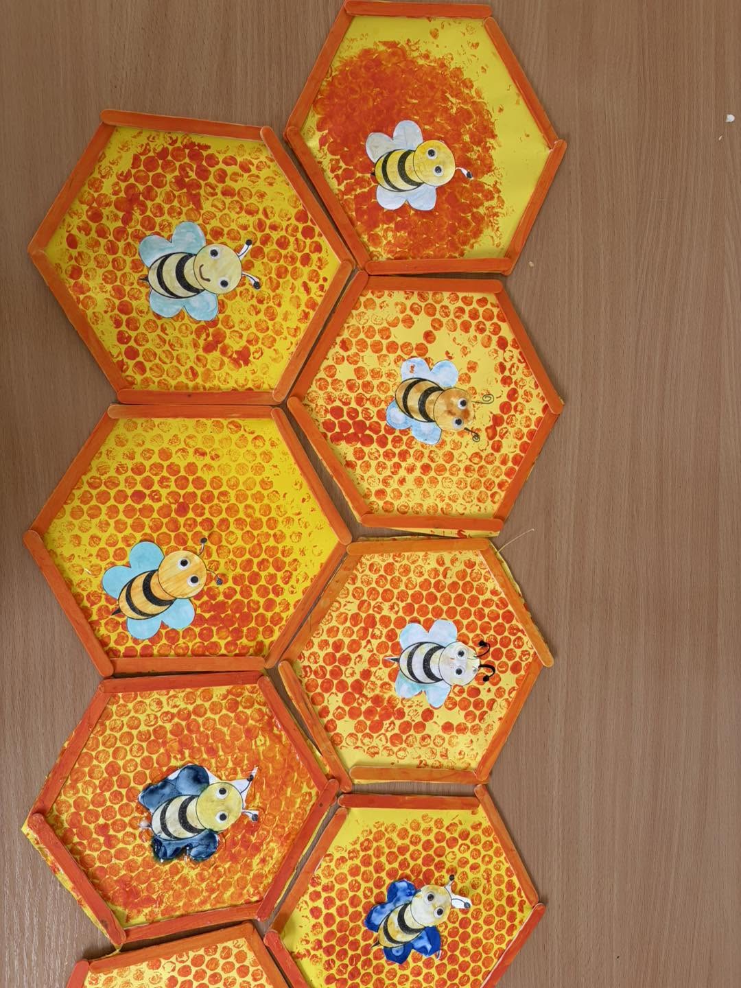 763880988 937444822701248 3717876029386165837 N