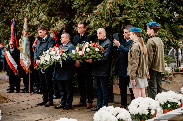 11 Listopada 2025 11