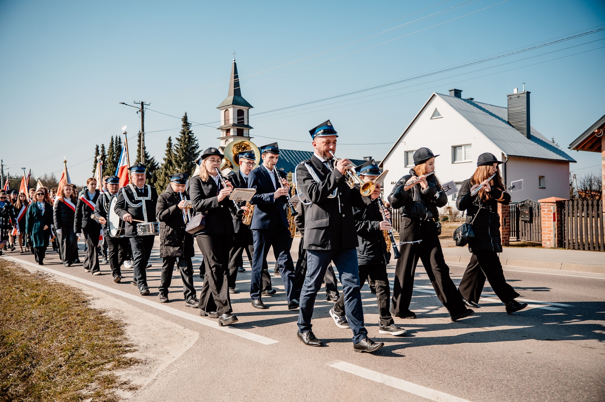 643976910 1347530264069028 6940298190475793854 N