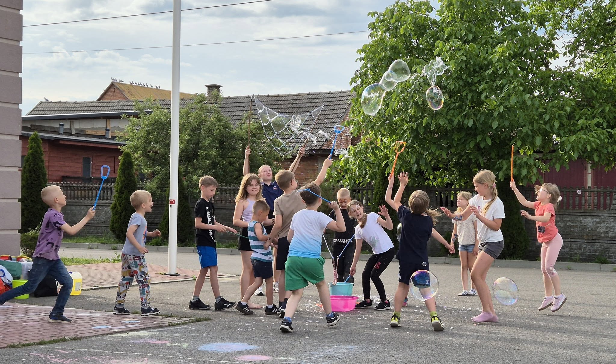 503709819 1097368869098119 2534230073853994084 N