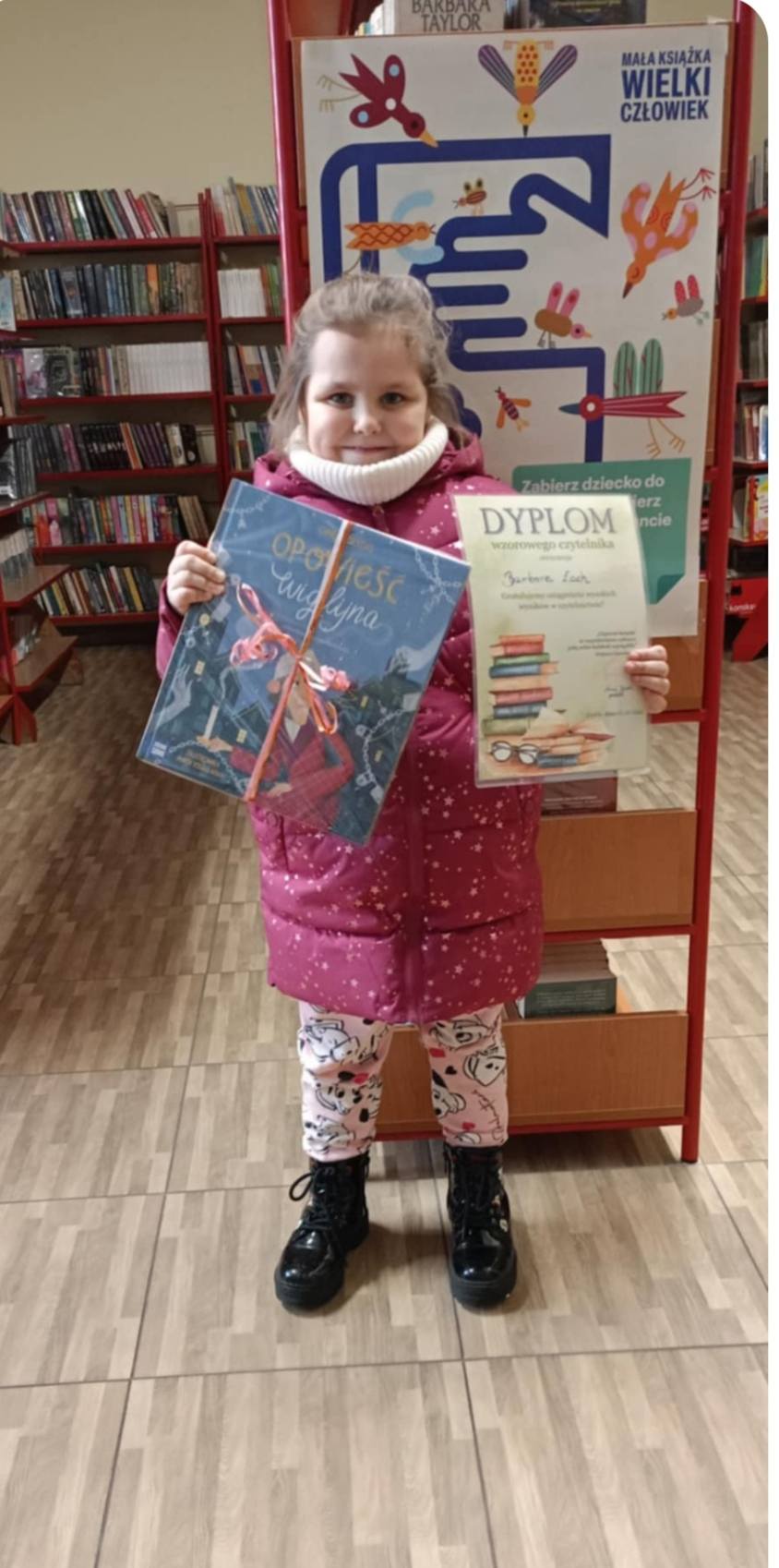 Nagrody czytelnicze w Konkursie na ,,Wzorowego Czytelnika'' roku 2025 zostały rozdane