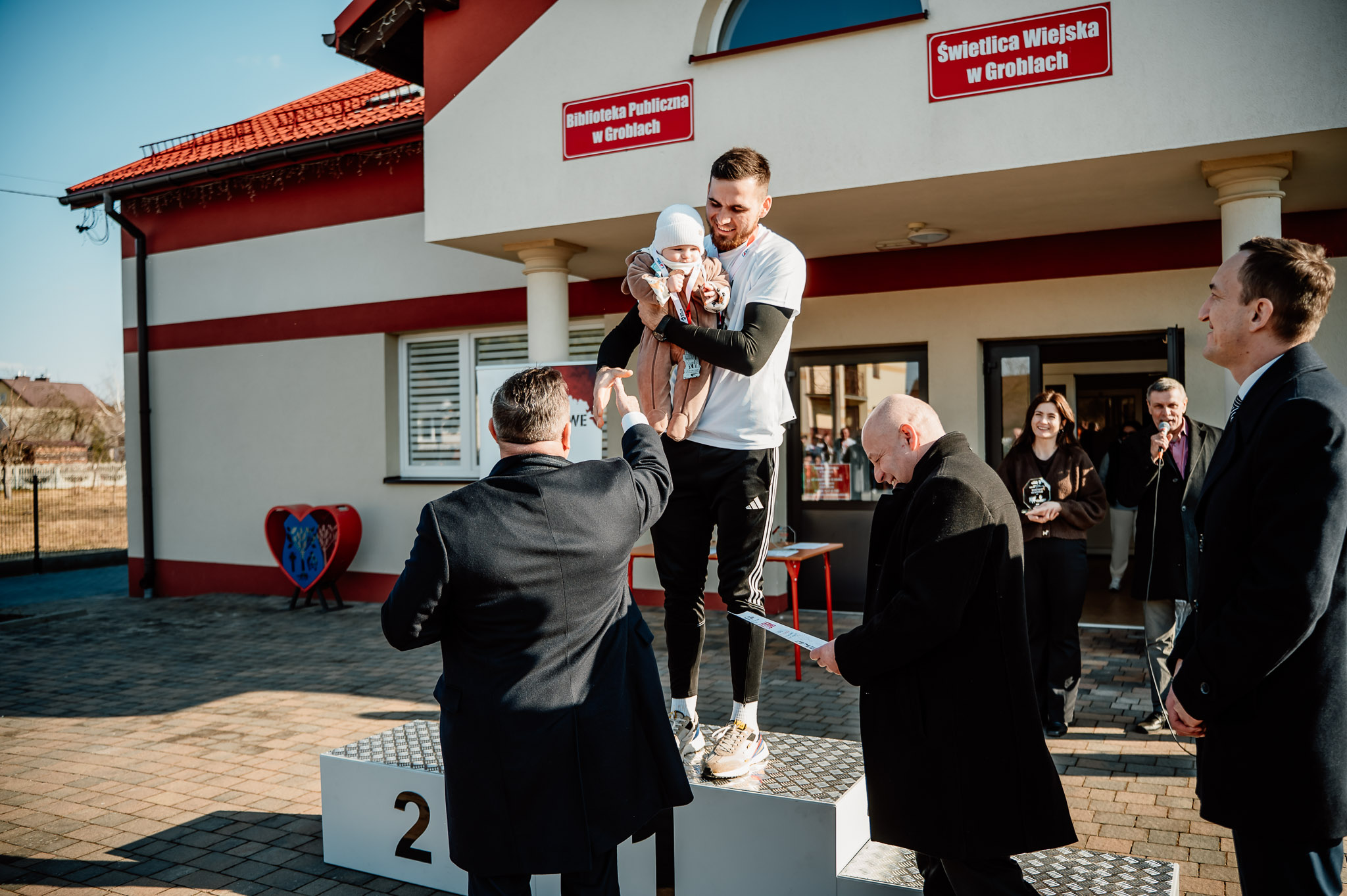 645473010 1347781460710575 4486573233443767850 N