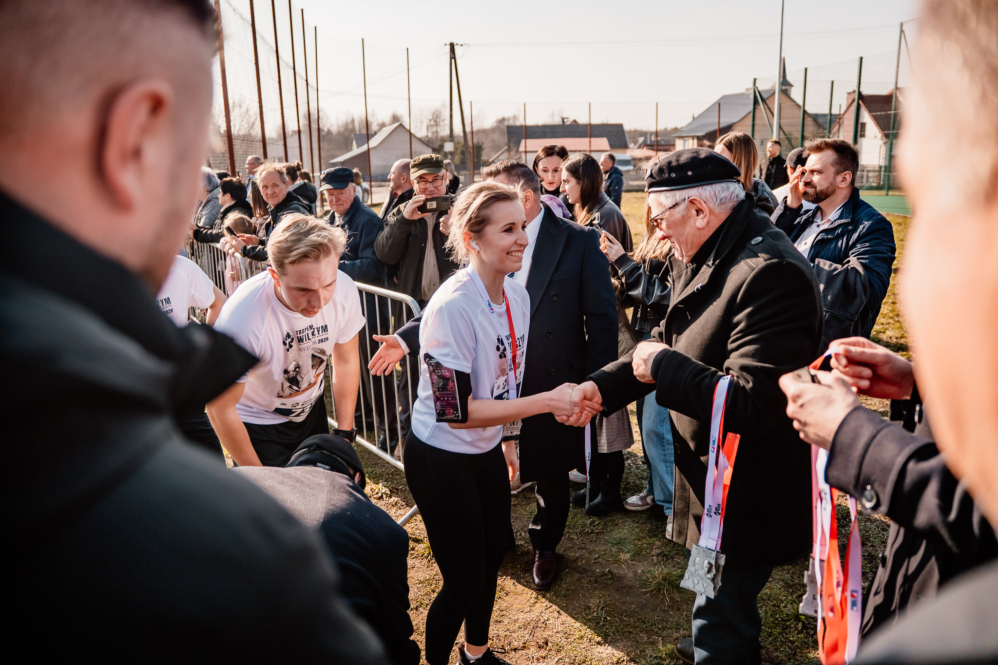 645398998 1347772864044768 6788896873601593430 N