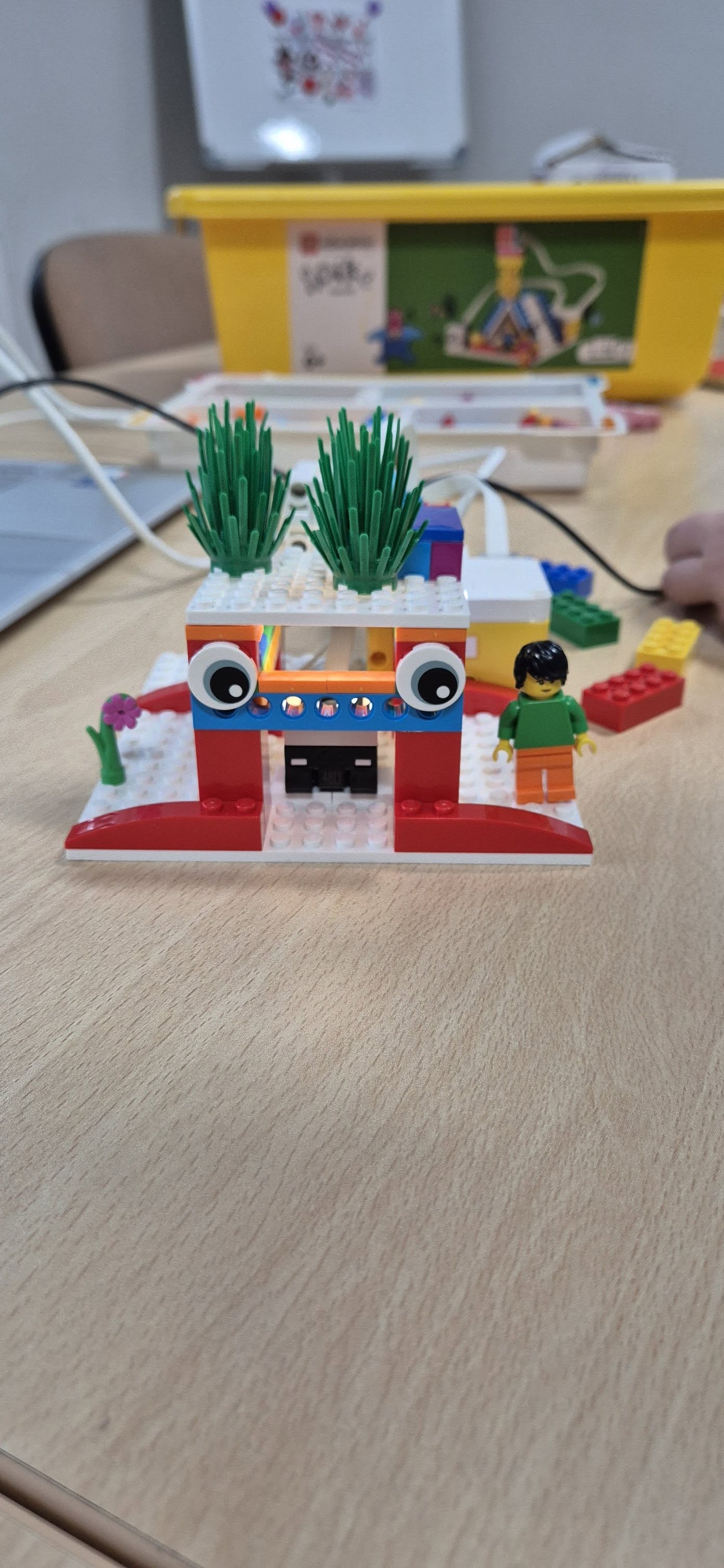 489850744 1055863319915341 2267913078994274413 N