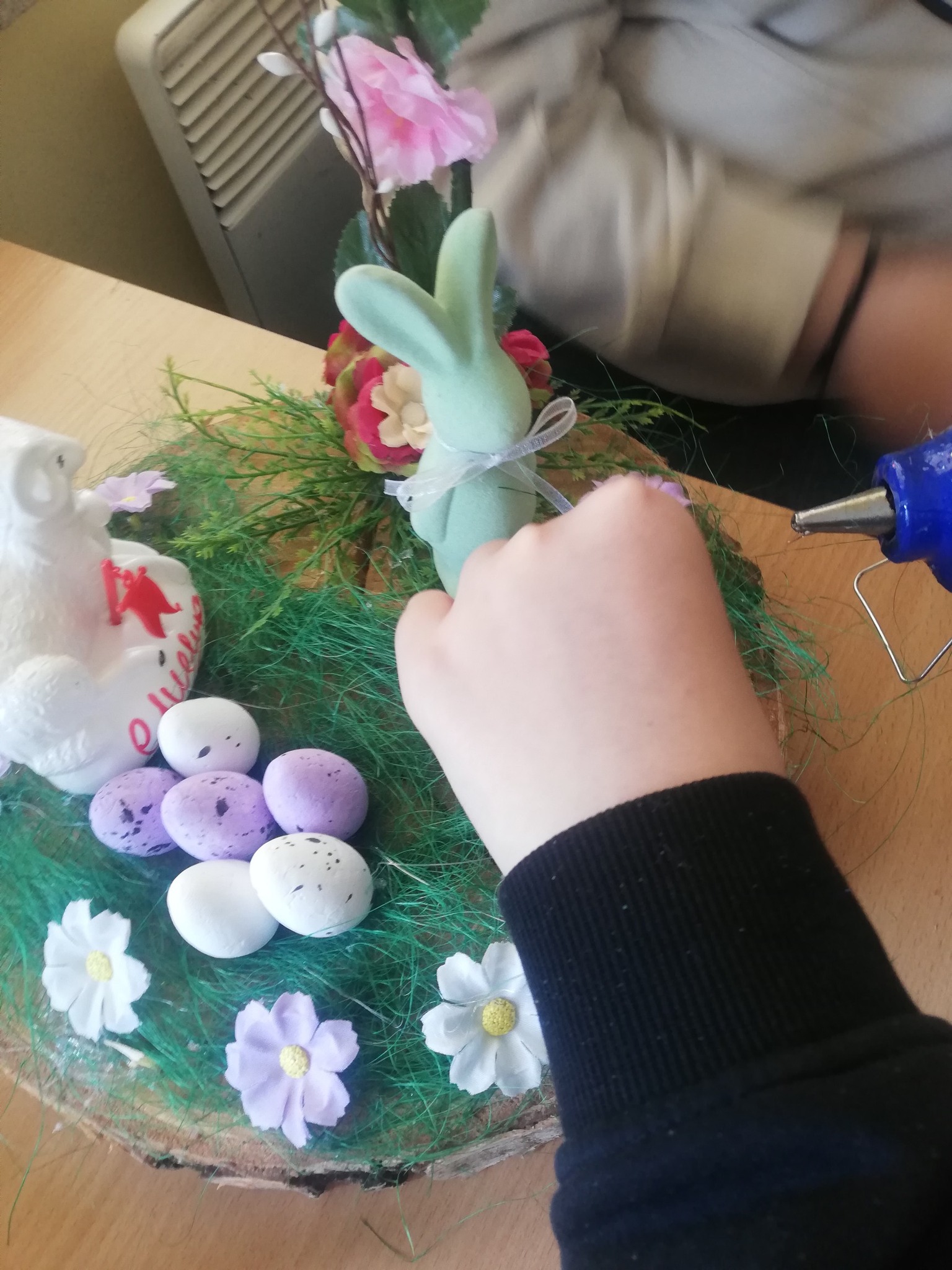 492794920 673298925285562 7289497738075764903 N