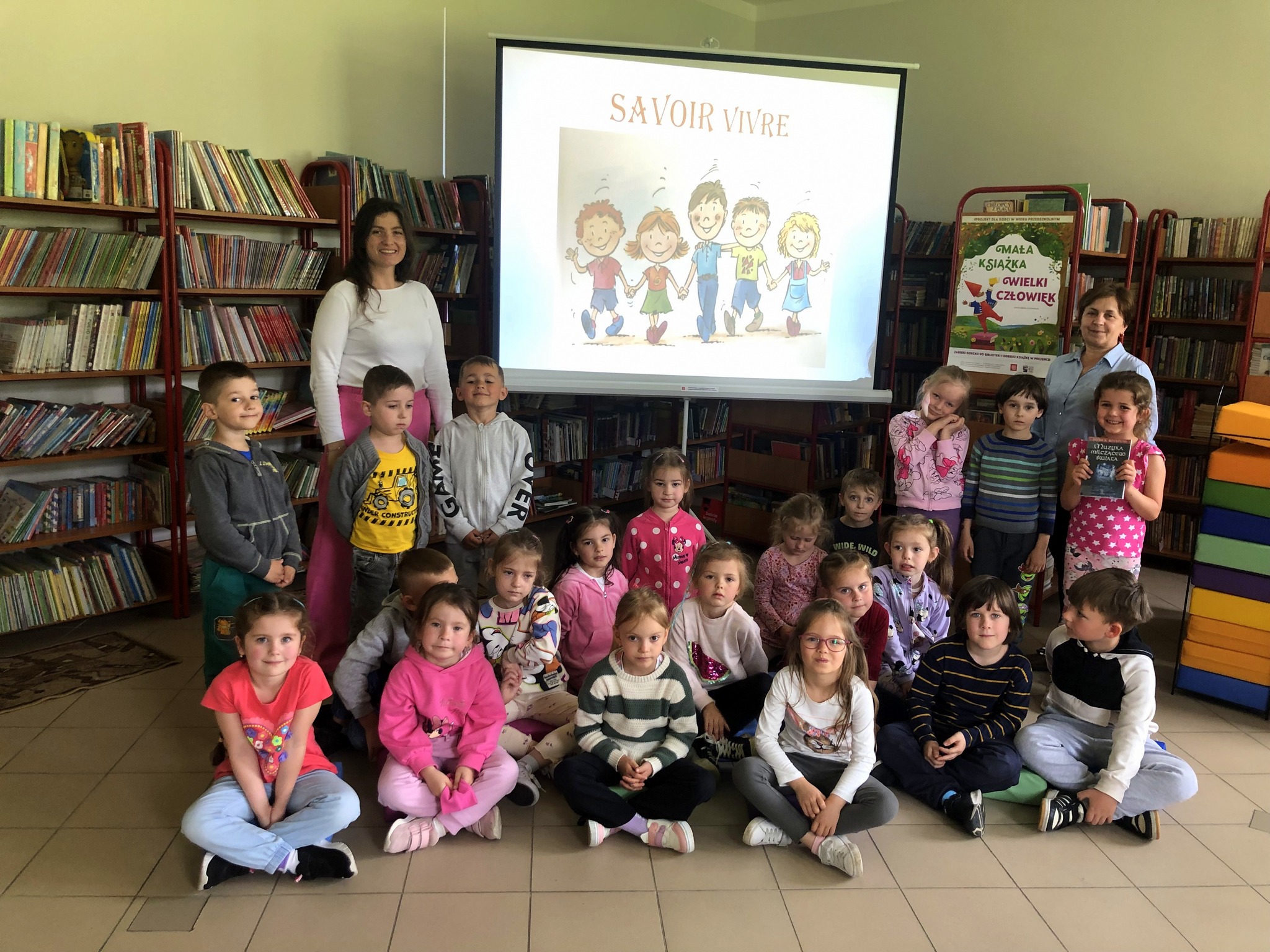 Odwiedziny w bibliotece