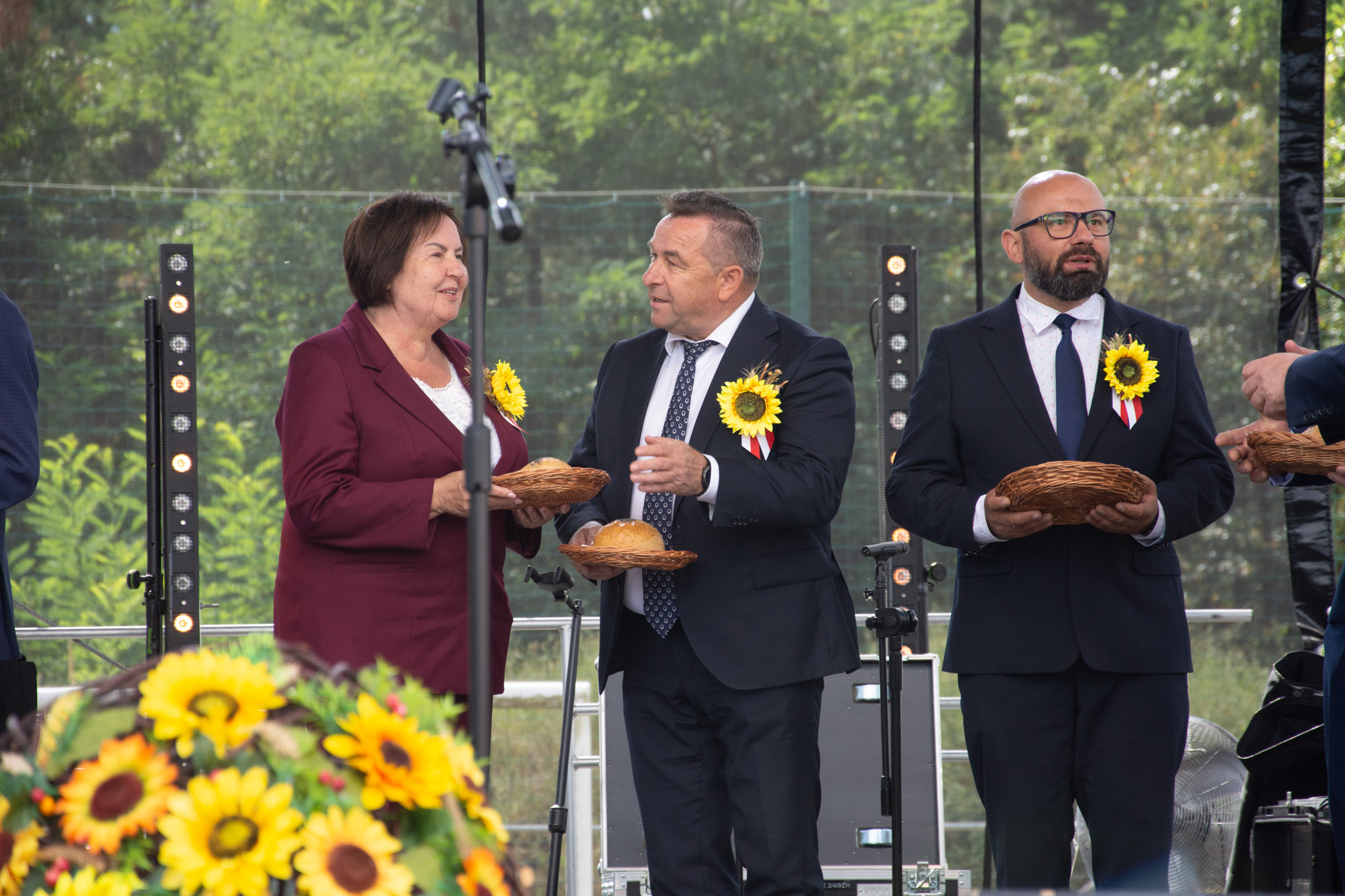 540361431 1189615166527206 2339059013454906910 N