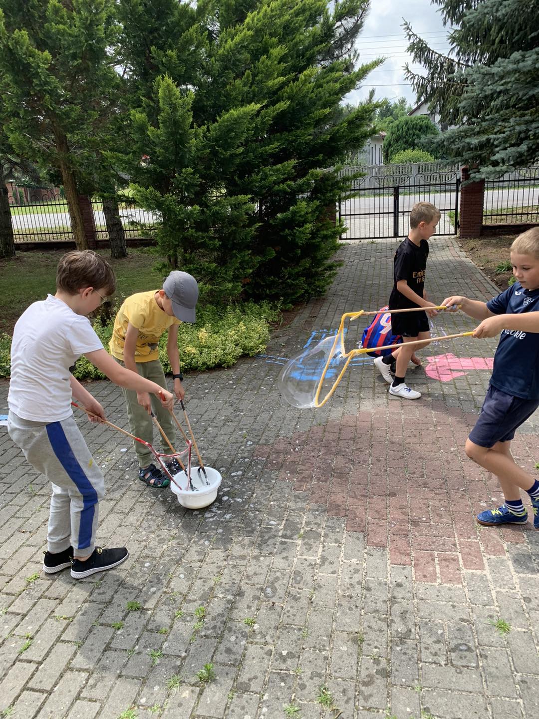 525455767 637088559403544 1187968403046527645 N