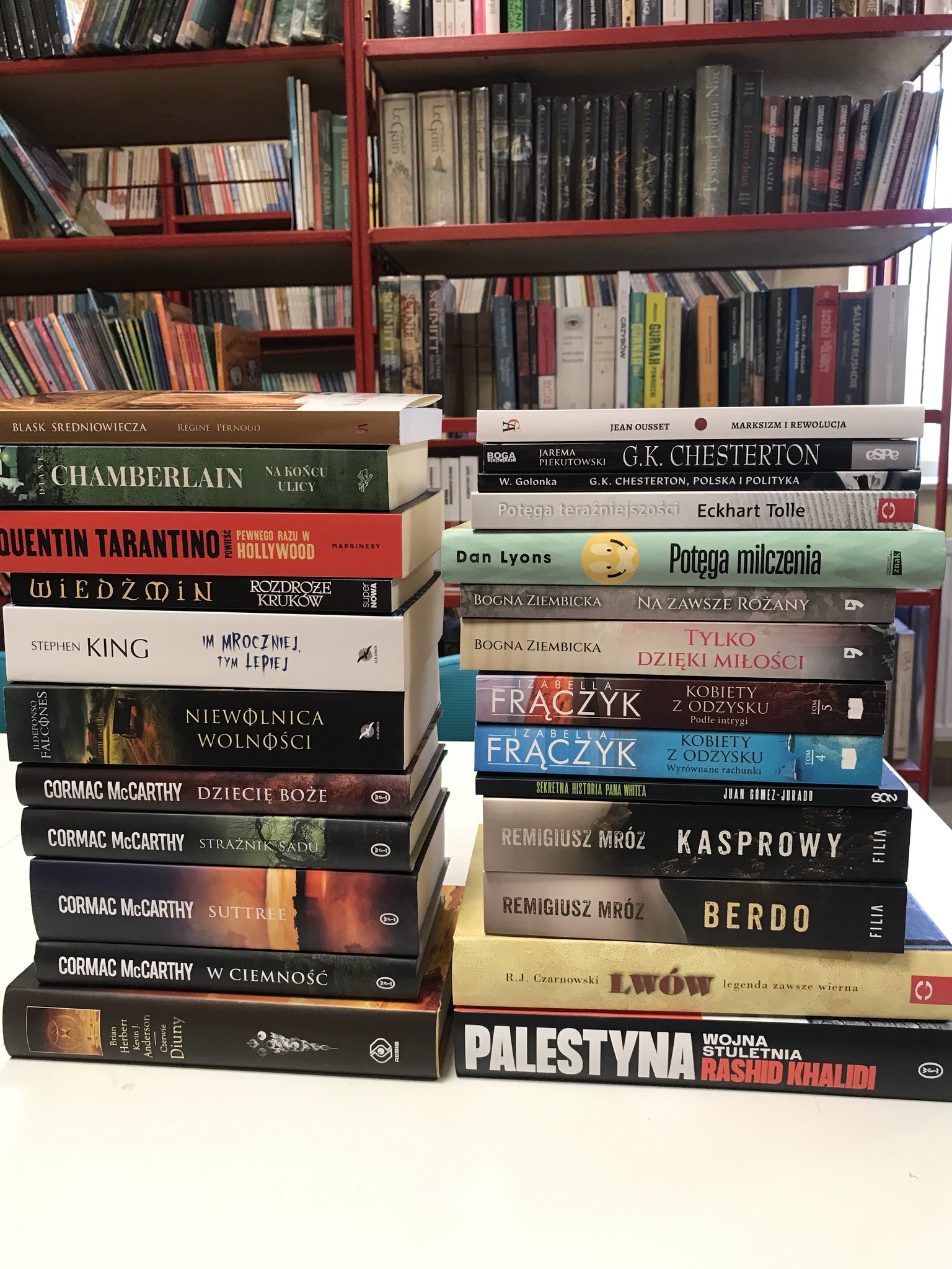 Biblioteka Publiczna w Jacie - Nowości książkowe II kwartału 2025 cz. II