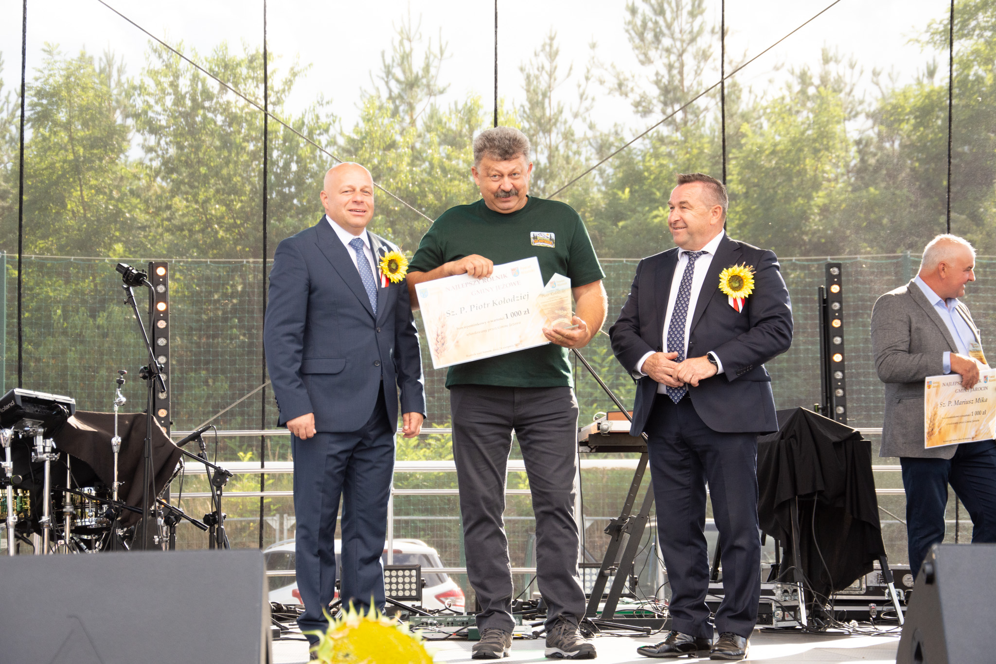 539722916 1189617356526987 2687760258408772011 N