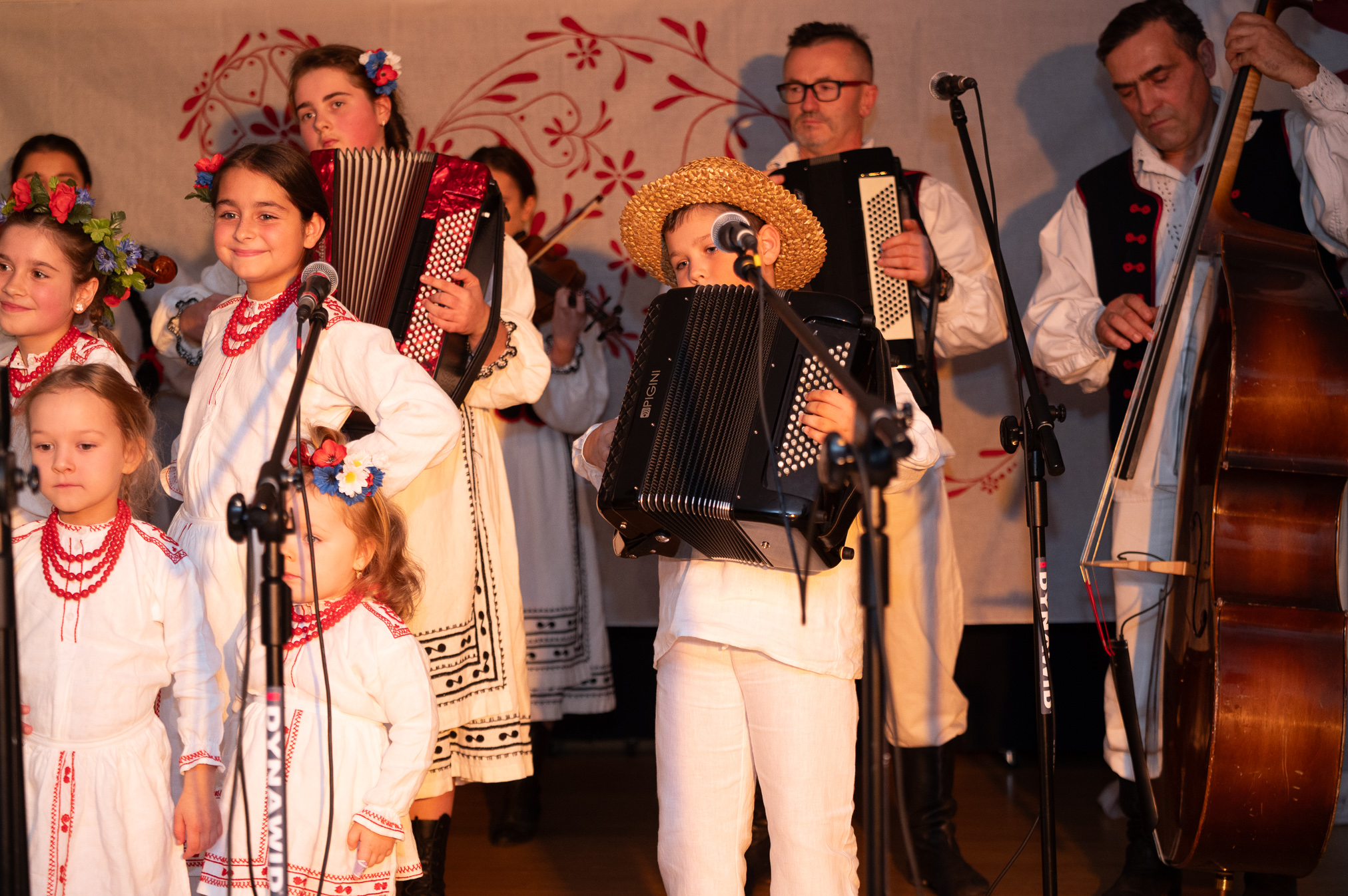 564761293 1237289191759803 2487834375472201060 N