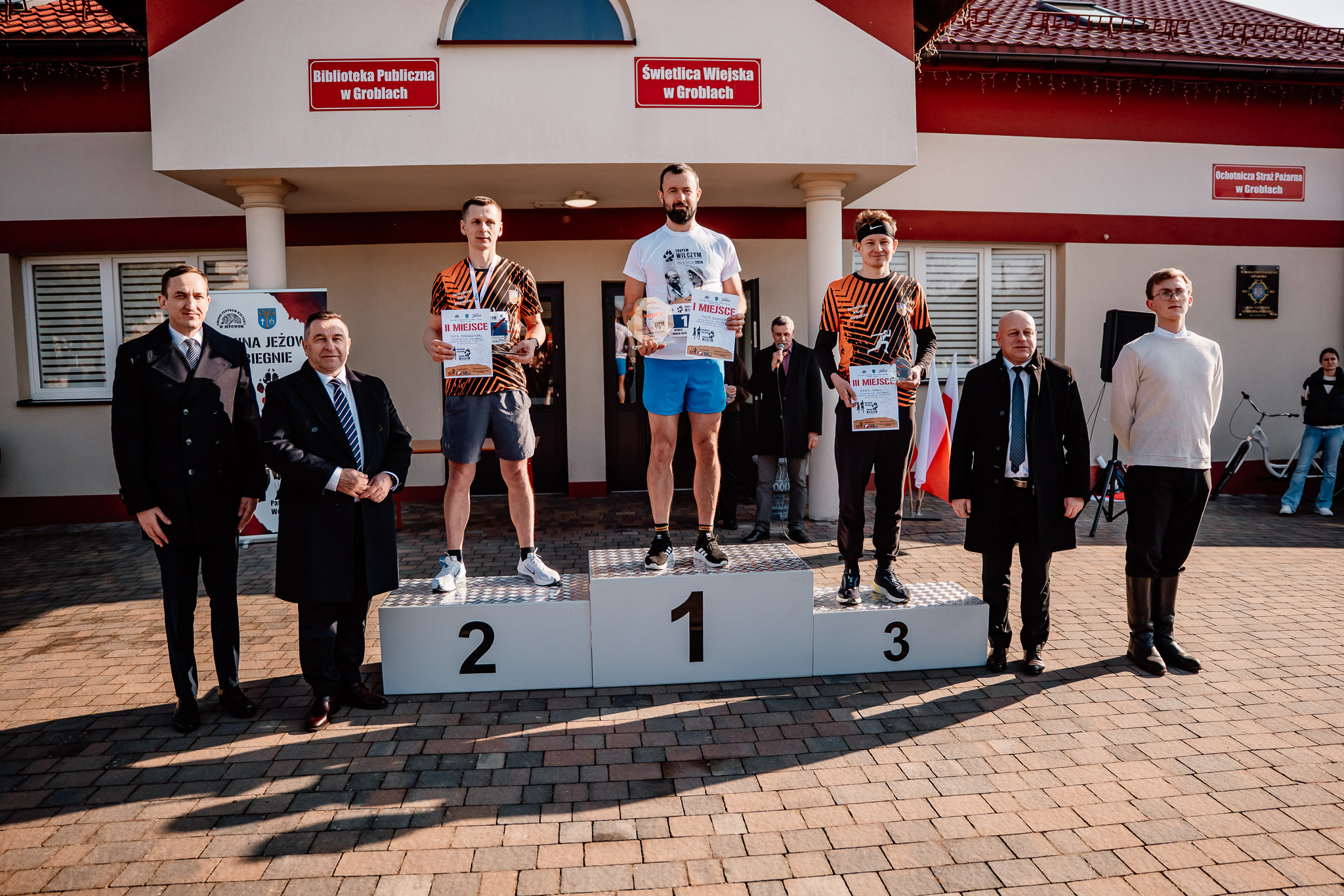 643724097 1347779840710737 3550244269267028540 N