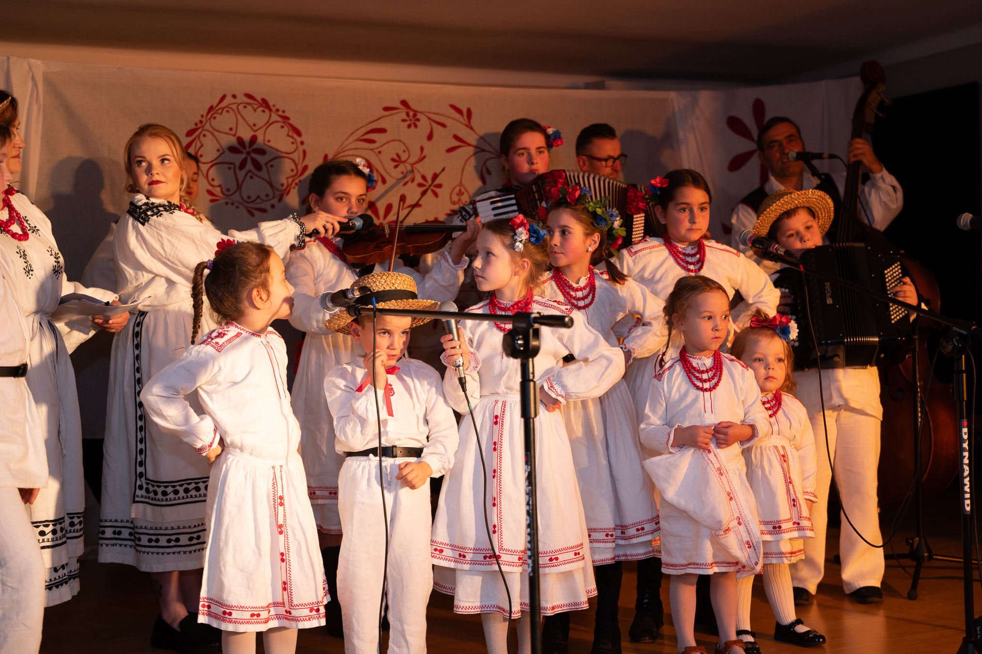 565317920 1237288225093233 1577430779597491431 N