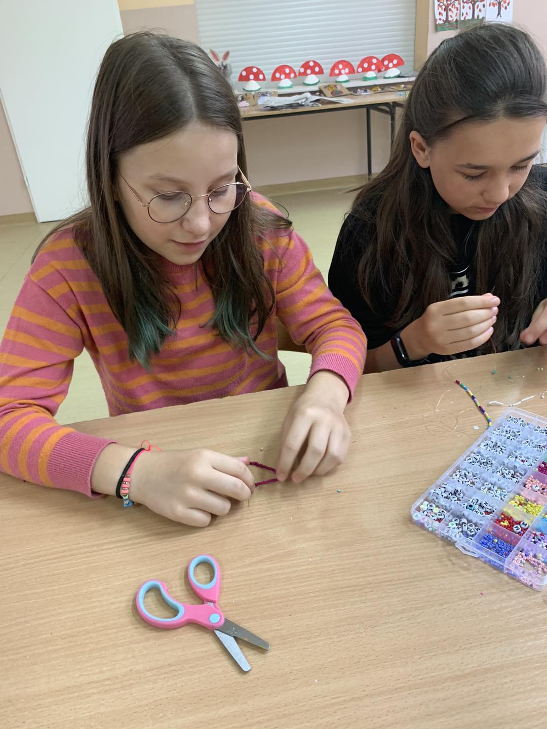 524102205 637088189403581 4119520863286787500 N