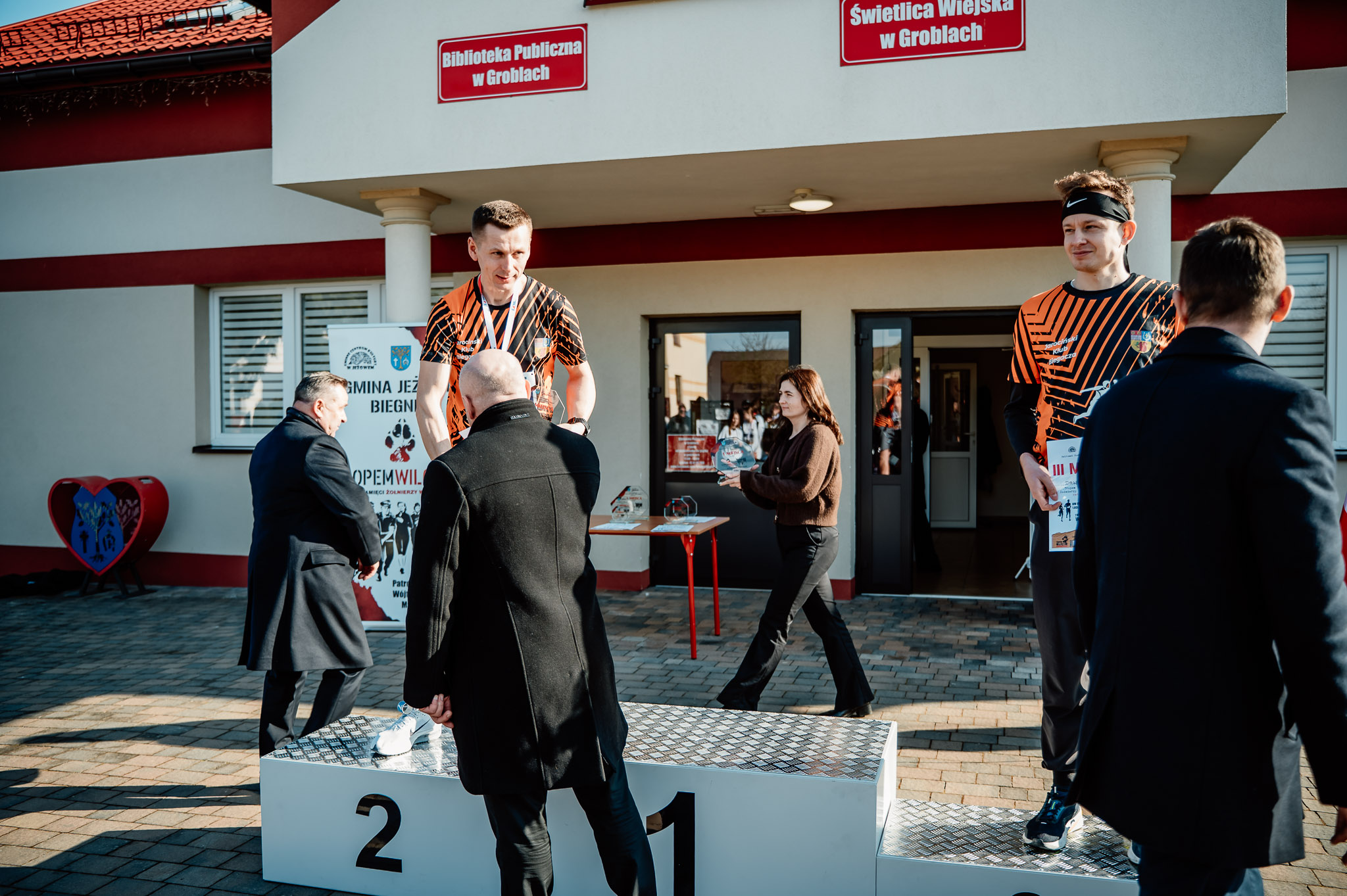 645417714 1347779210710800 1370727643229631616 N