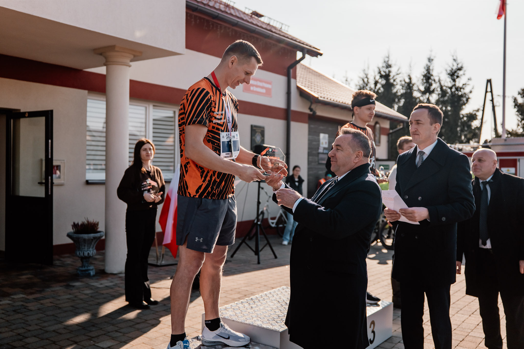 643978863 1347779000710821 5328722476396708997 N