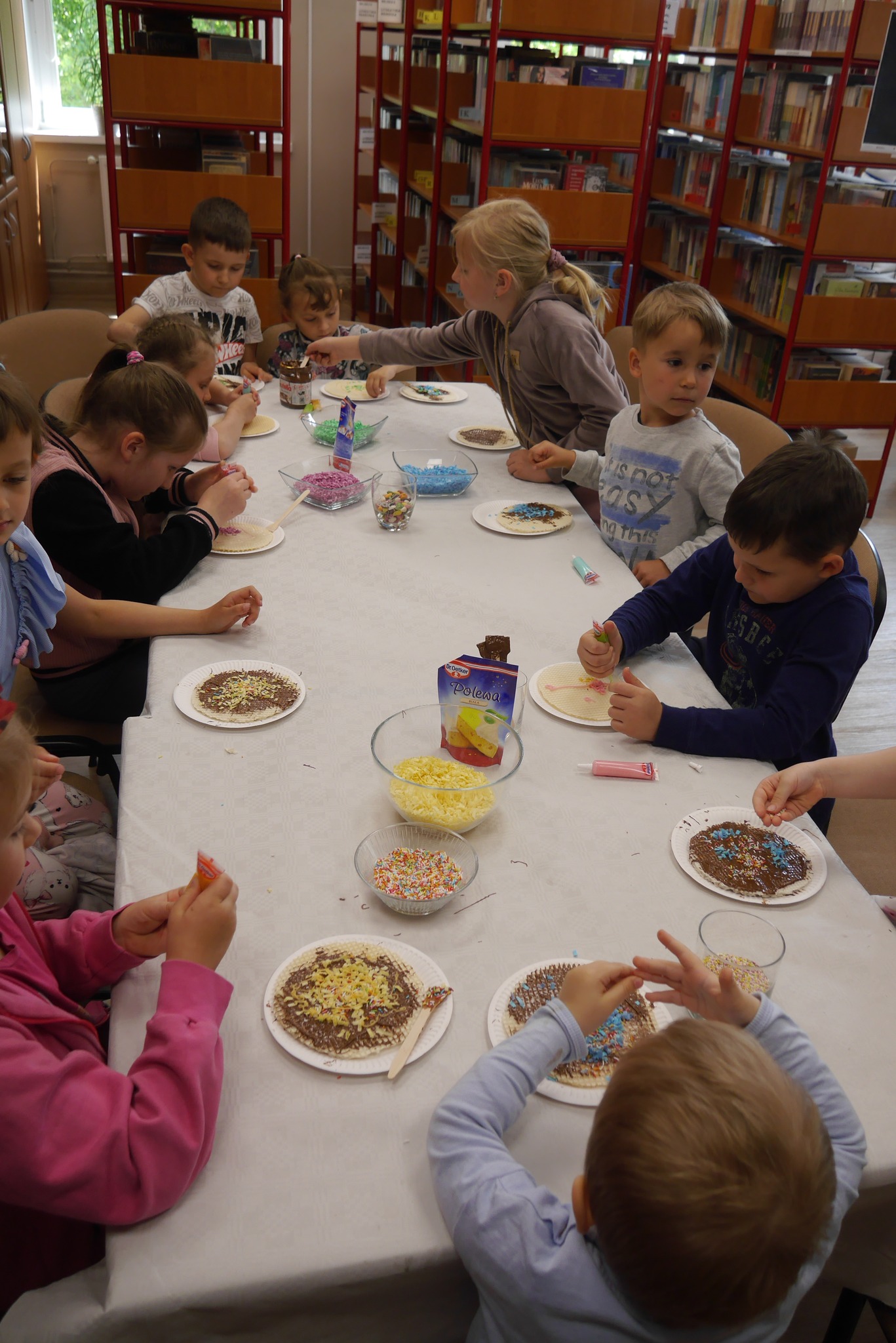 498216715 1154633409797485 7310235835779052705 N