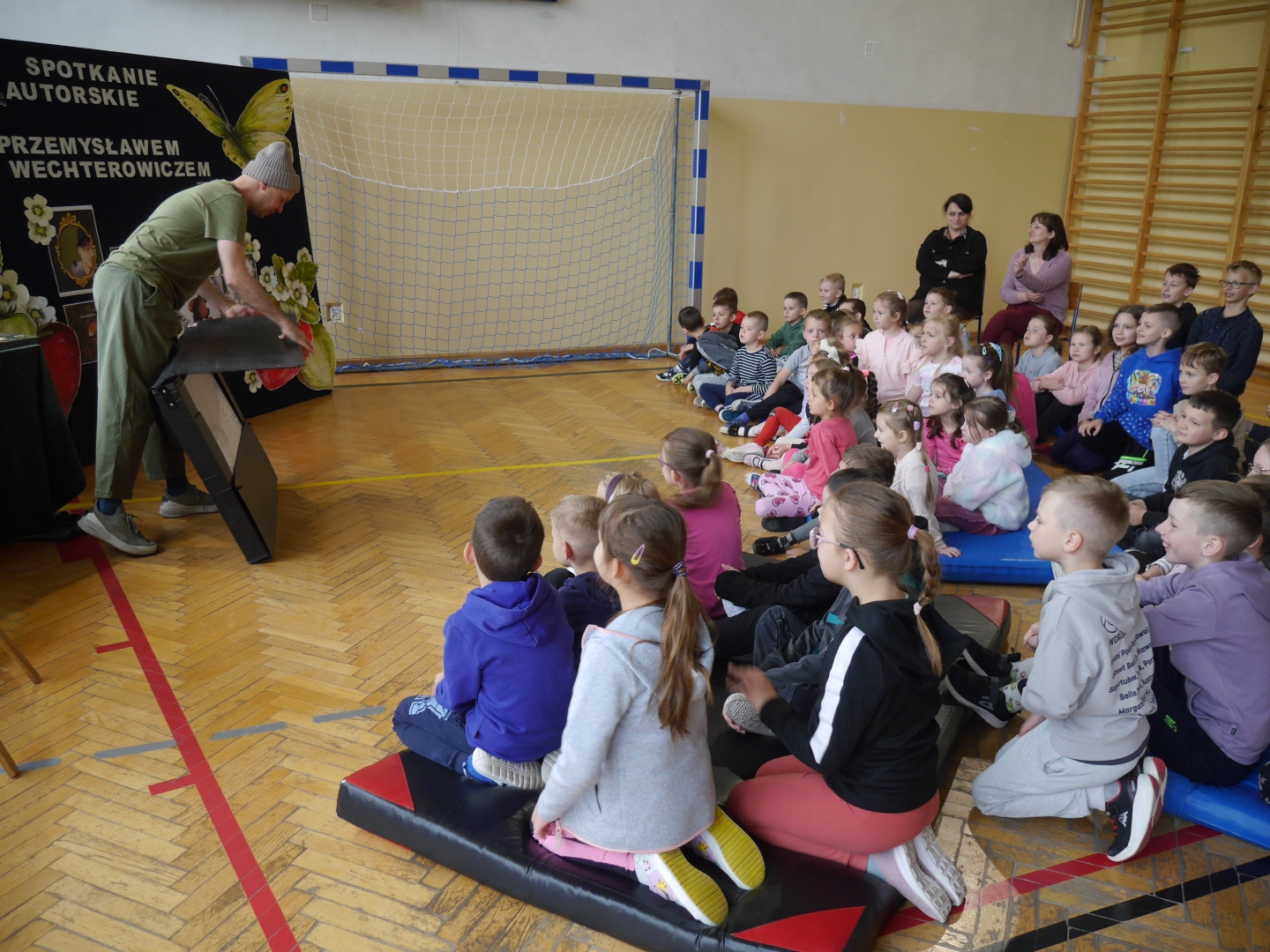 499879872 1159395589321267 7968109070613965744 N