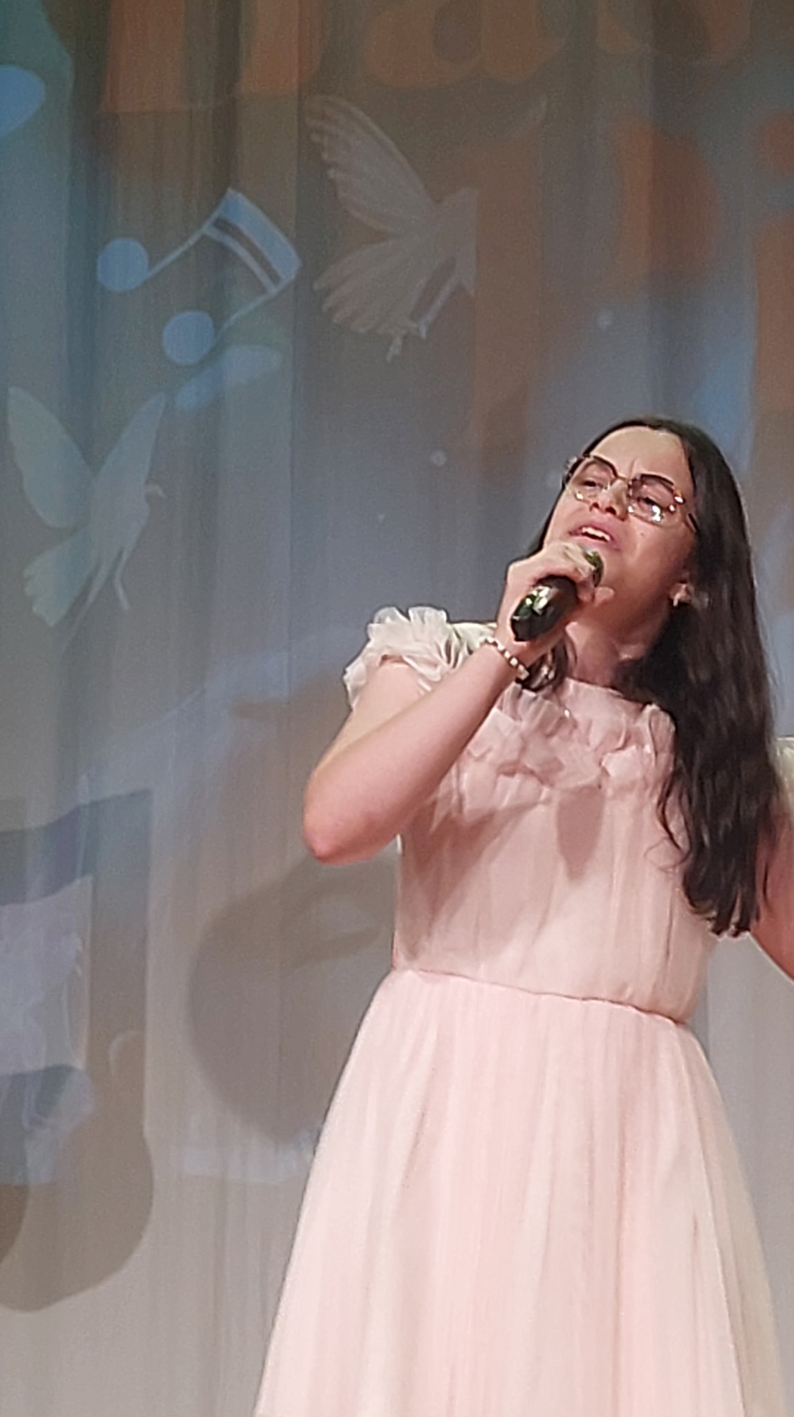 571668837 122157209756751817 2511418555039854927 N