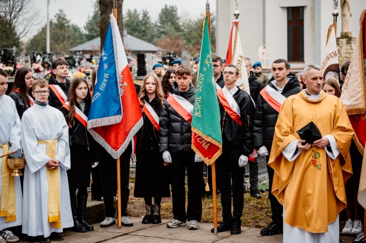 11 Listopada 2025 19