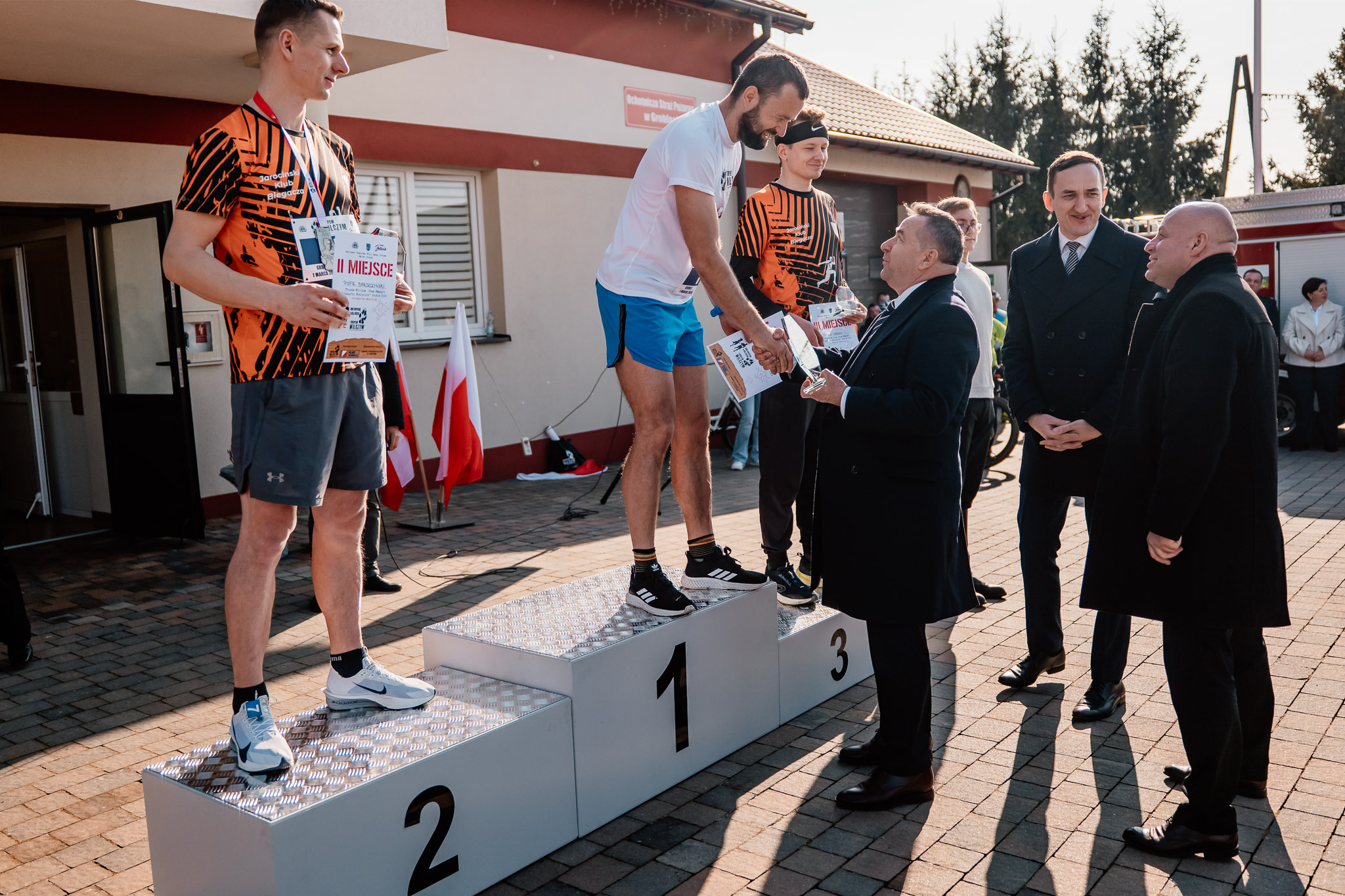 645071296 1347779687377419 4033064355826899322 N