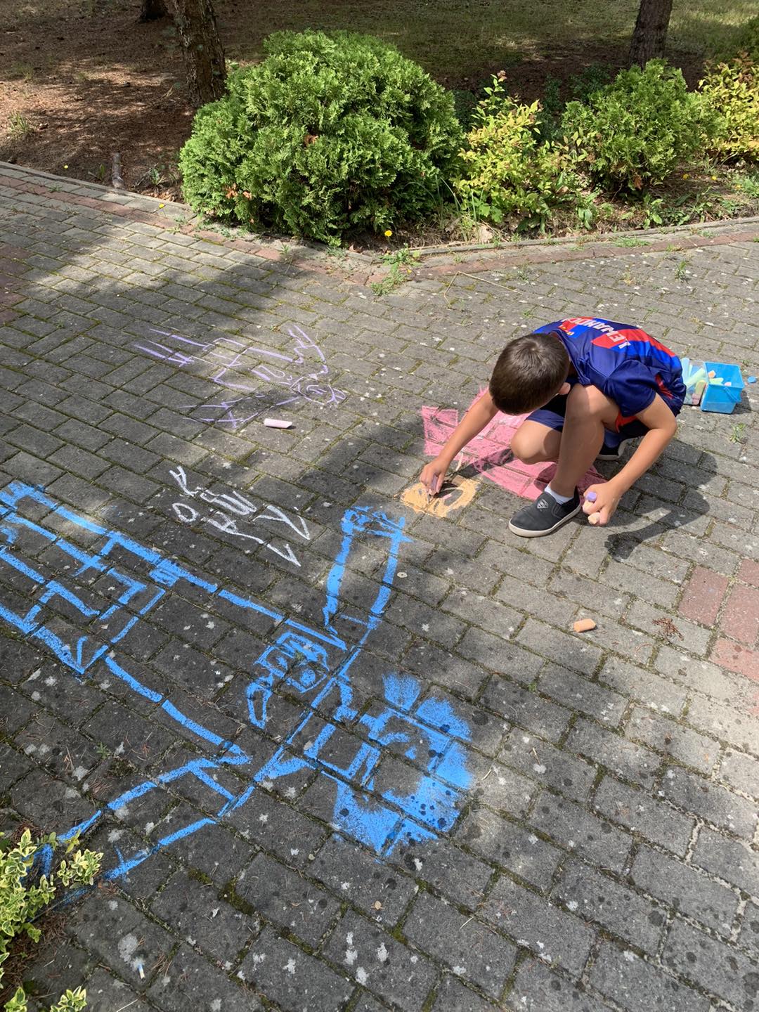 523913025 637088582736875 3380848375686326707 N