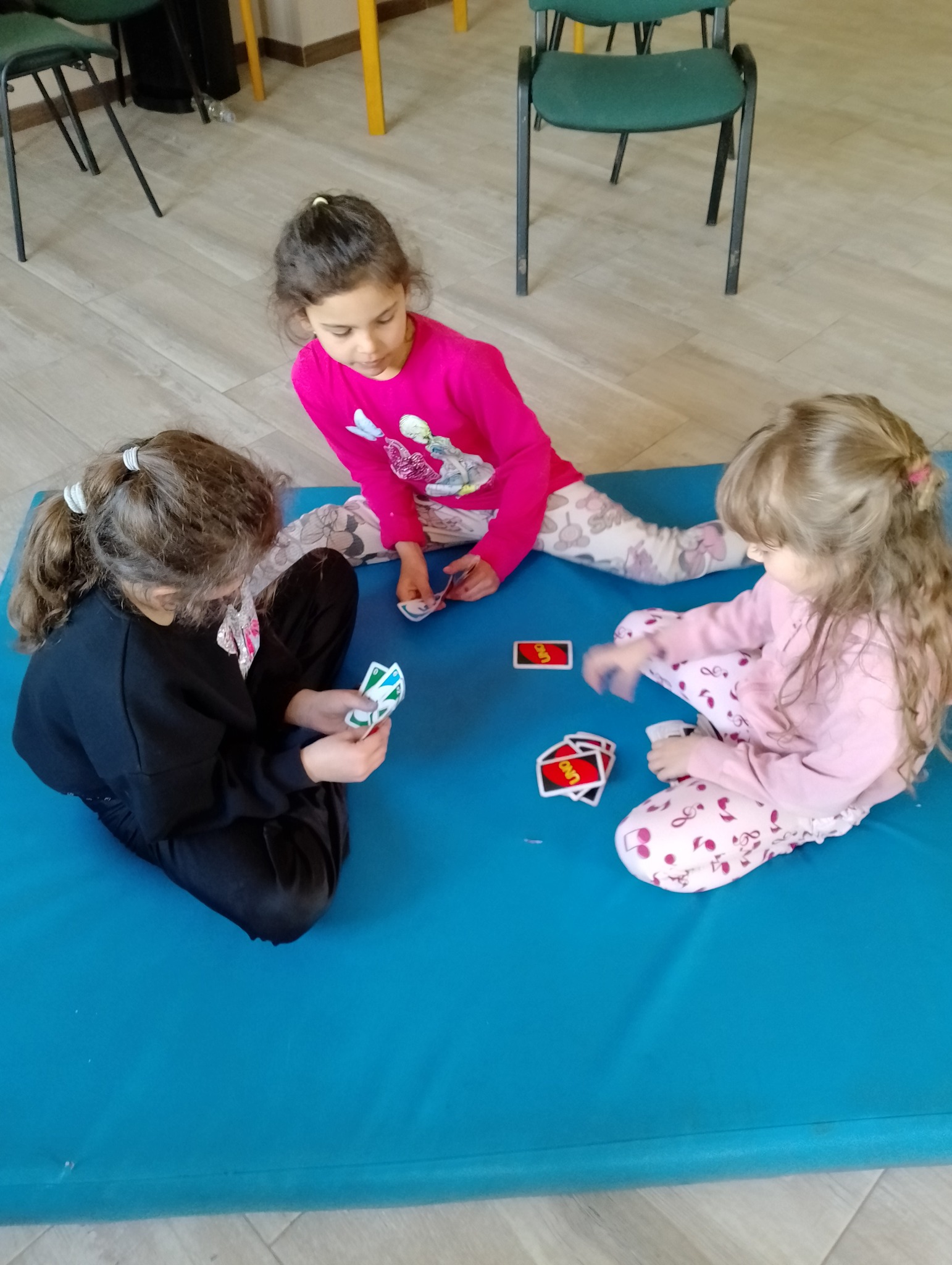 495646793 1291293429135432 6070370172886401437 N