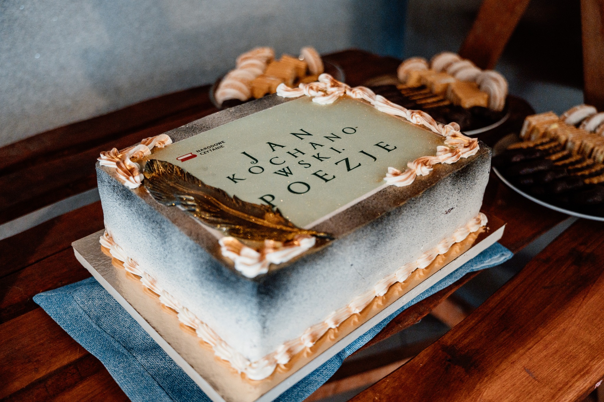 543585332 1199547225534000 6786920646105640349 N